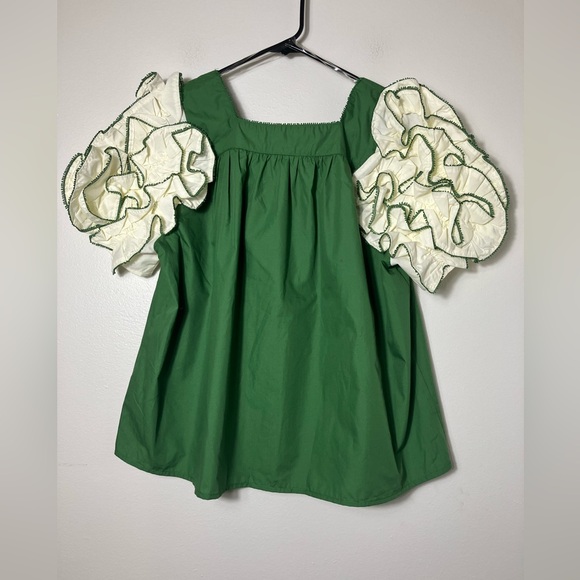 Entro Green Blouse with Cream Ruffle Sleeves - Picture 2 of 7